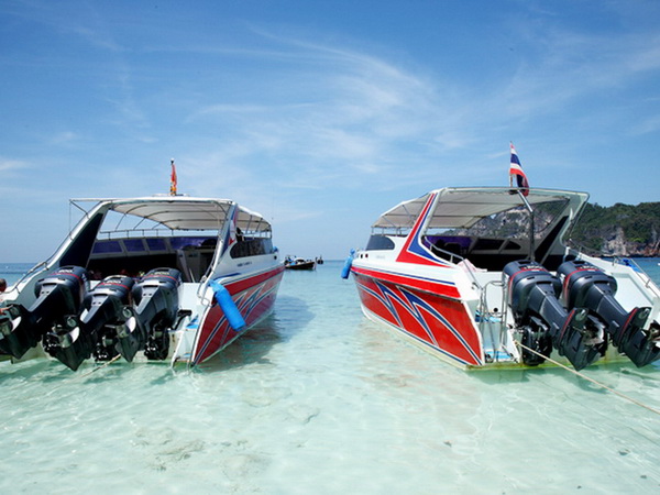 Phuket Speed Boat Charter